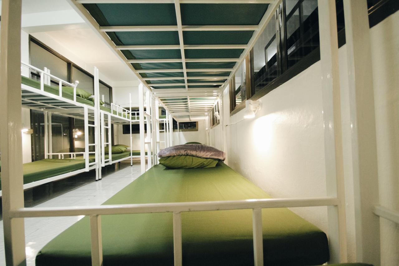 Mint Hostel Bangkok Esterno foto