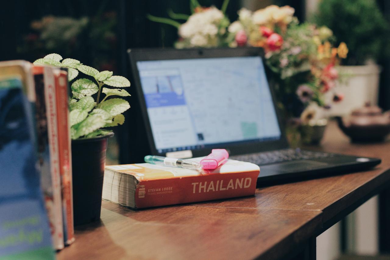 Mint Hostel Bangkok Esterno foto