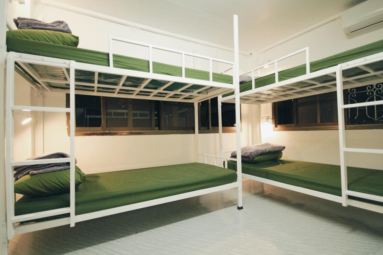 Mint Hostel Bangkok Esterno foto