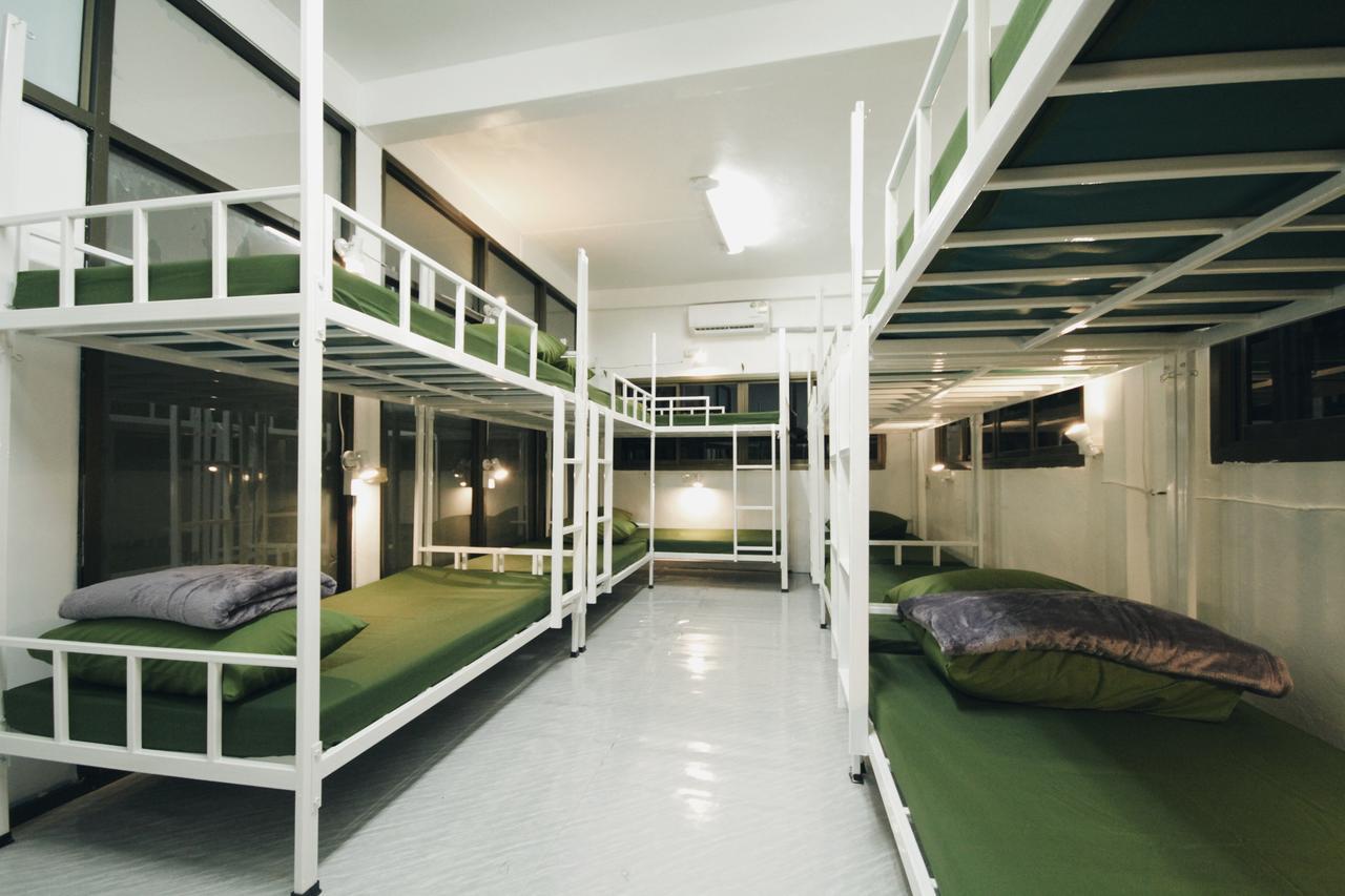 Mint Hostel Bangkok Esterno foto