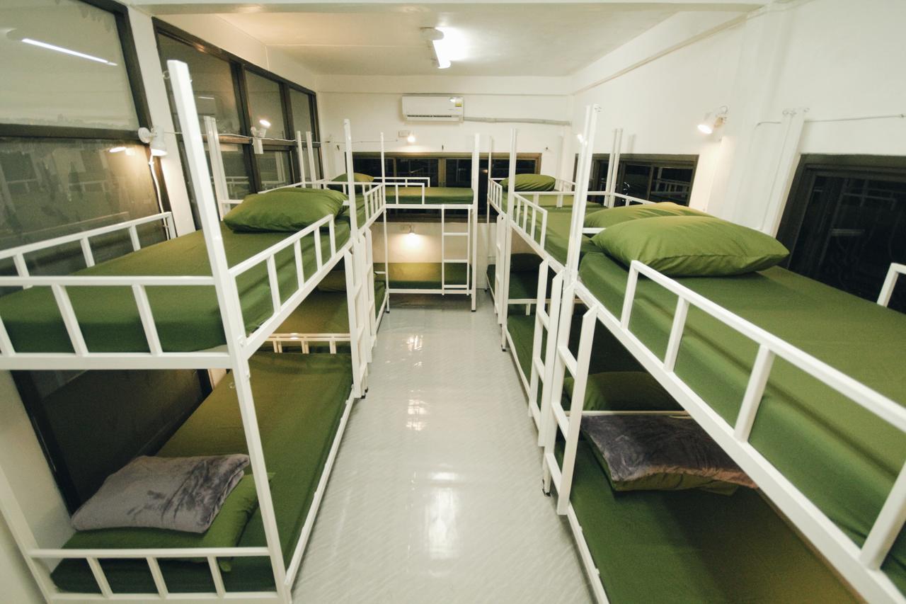 Mint Hostel Bangkok Esterno foto