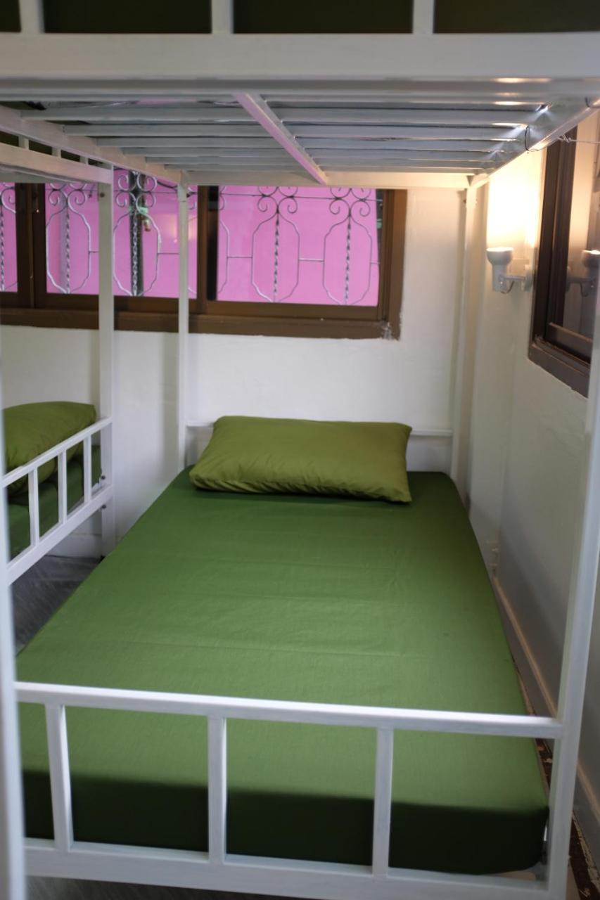 Mint Hostel Bangkok Esterno foto